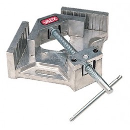 UTENSILERIA A MANO